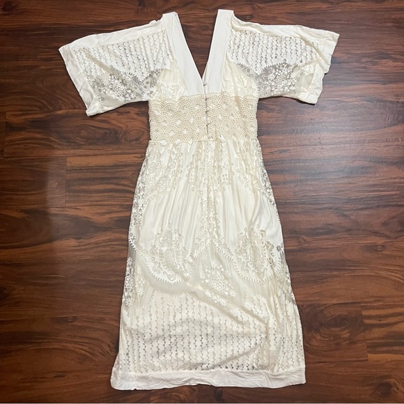 Farm Rio Solana Dress - Picture 4 of 10